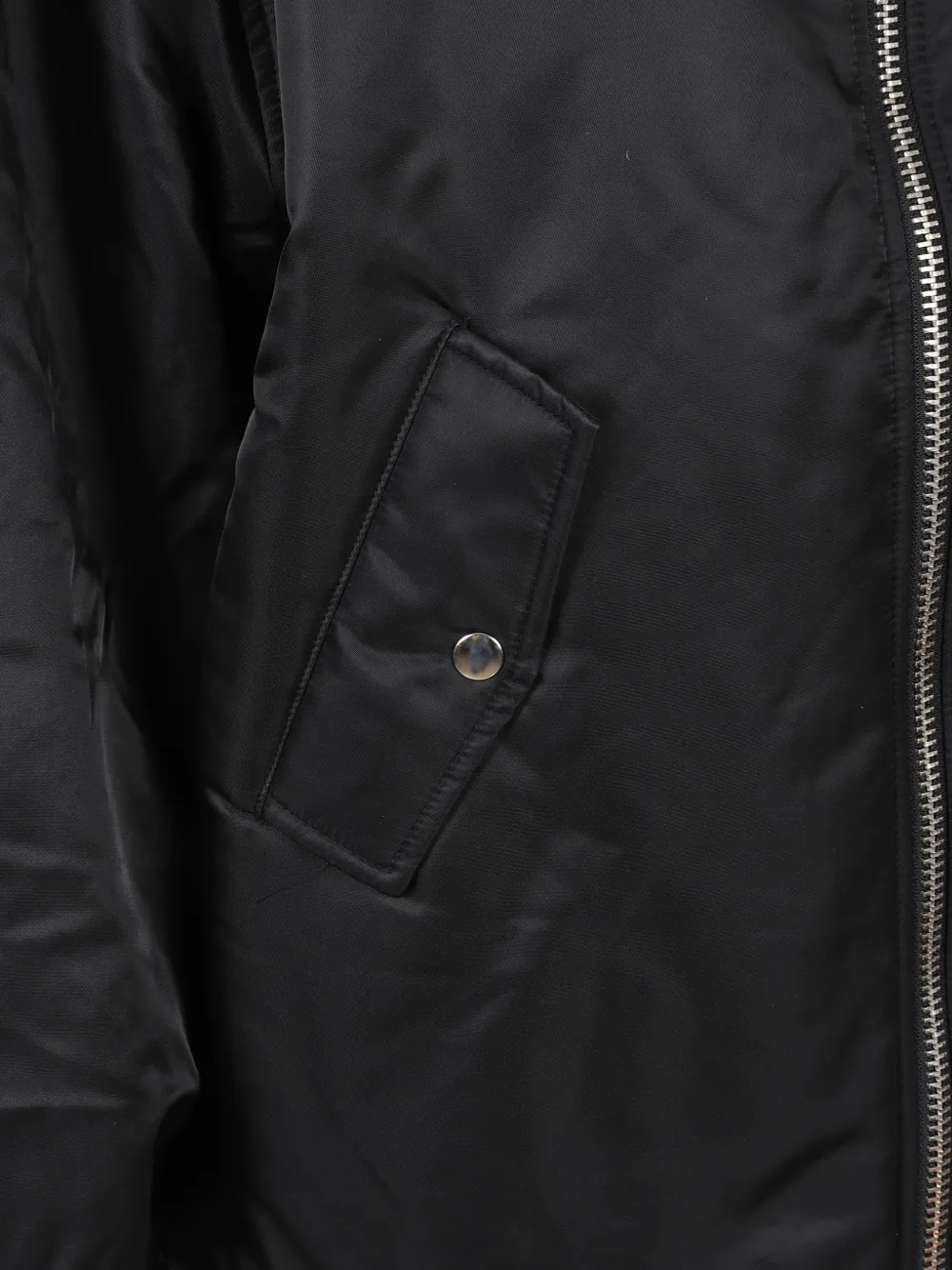The Frankie Shop Astra bomberjack met twee zakken Zwart
