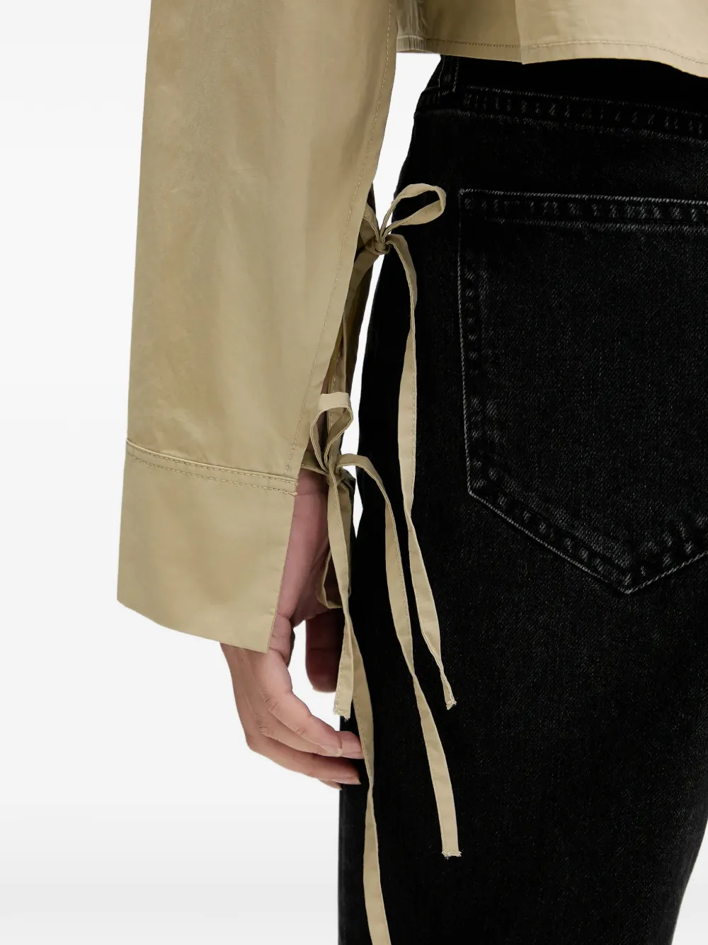 Karl Lagerfeld Jeans Cropped blouse met strikdetail Beige