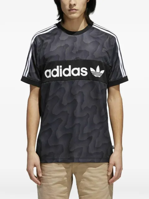 adidas logo-print T-shirt