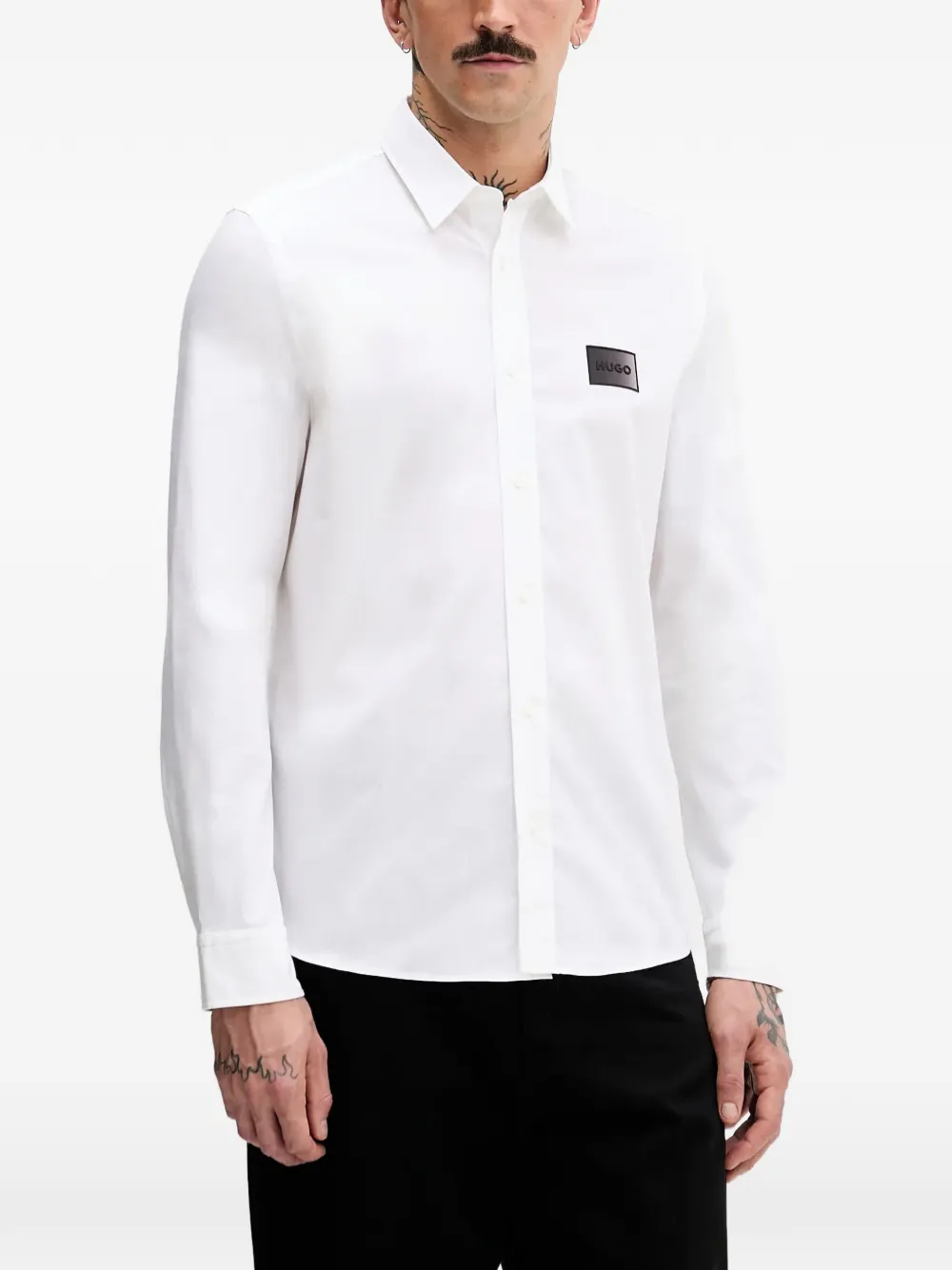 HUGO logo-patch button-up shirt - Bianco