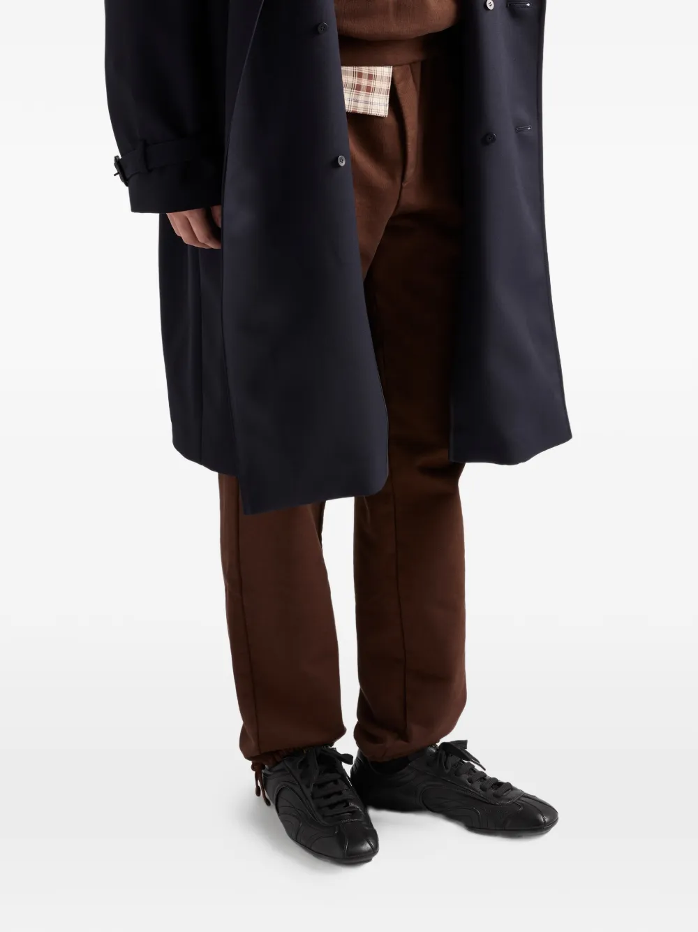 Prada Sporty Stitching Re-Edition sneakers Zwart