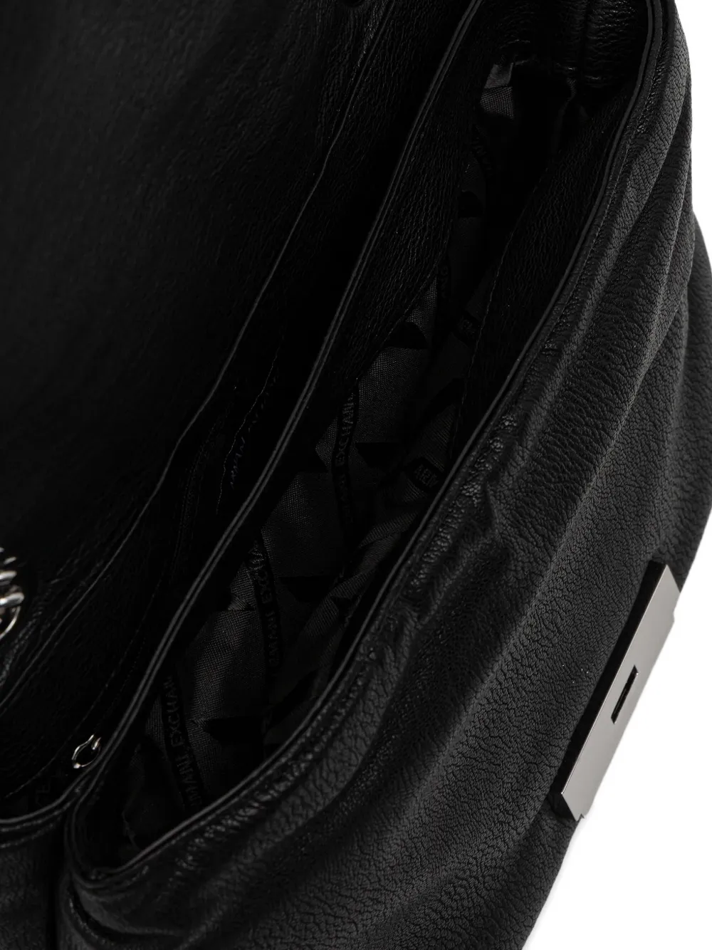 Armani Exchange Boekentas crossbodytas met logoplakkaat en ketting Zwart