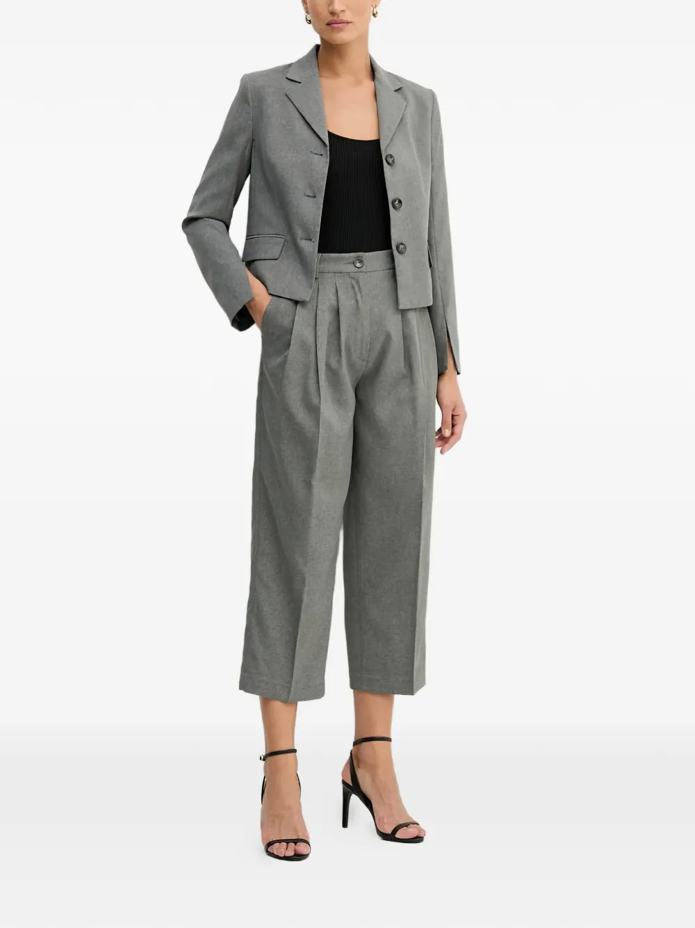  Sisley Buttoned Cropped Blazer - Grey 