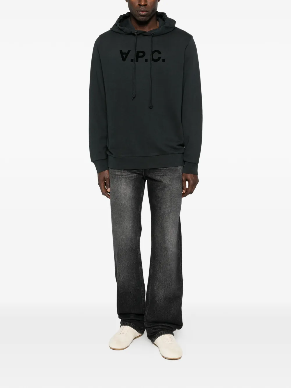 A.P.C. هودي بشعار الماركة | هوديز | Image 2