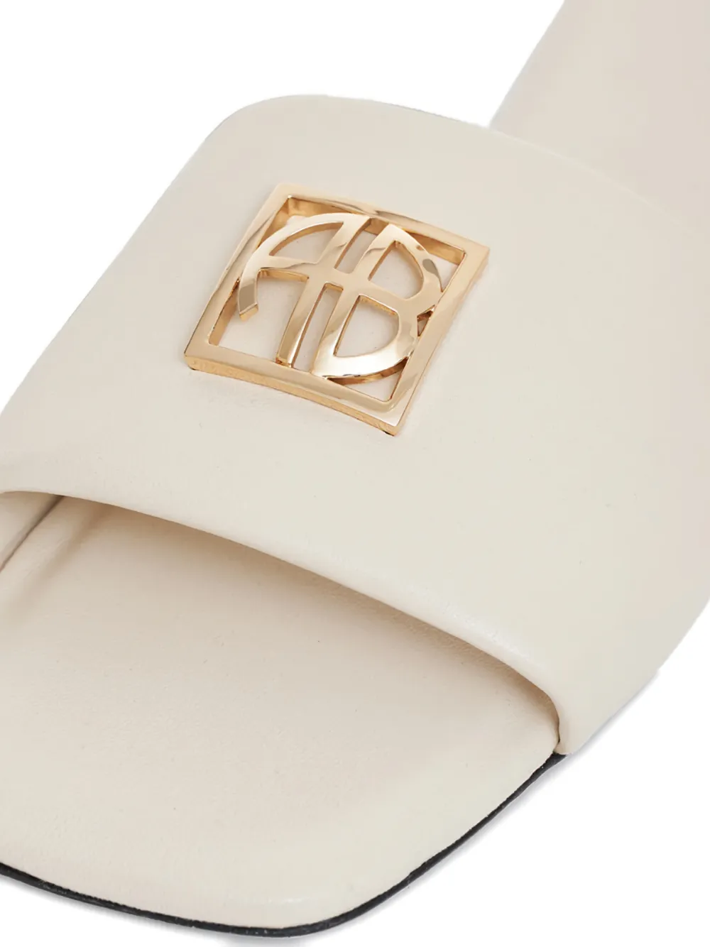 ANINE BING Sandalen met vierkante neus Beige