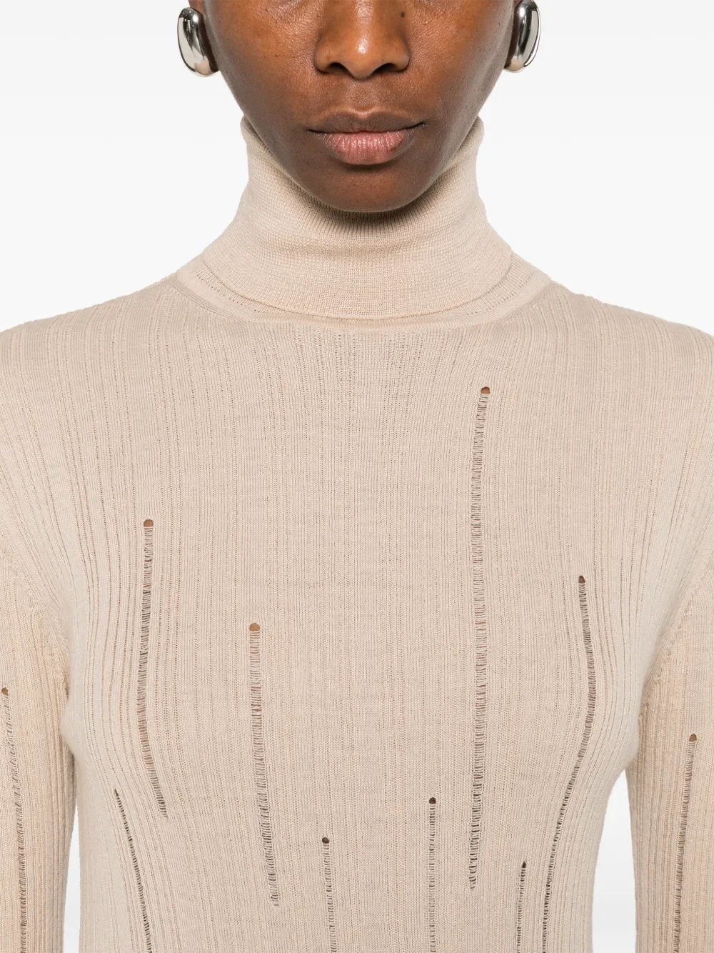 Roll-Neck Seater