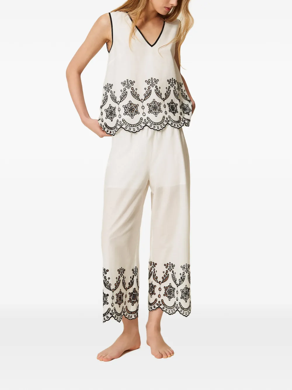  Twinset Embroidery Pyjama Set (set Of Two) - White 