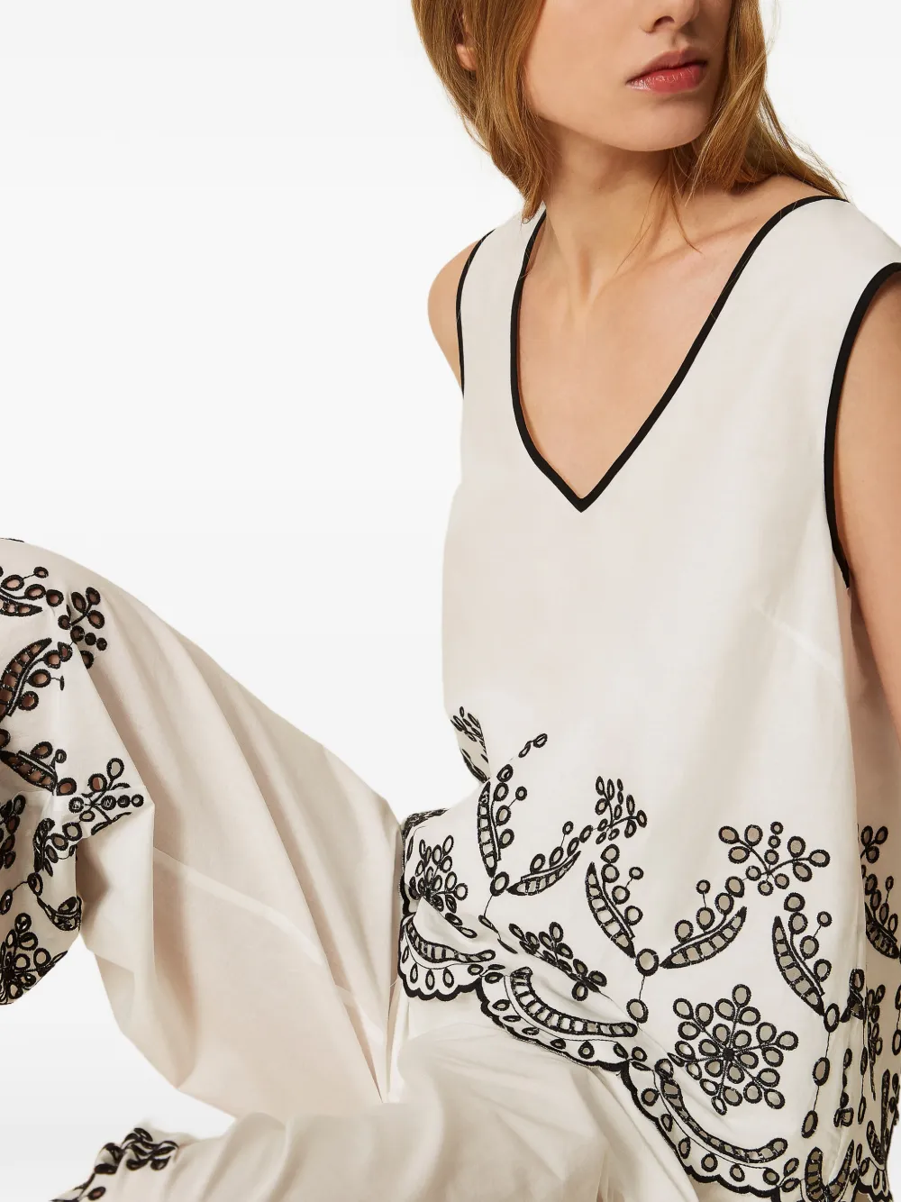 embroidery pyjama set (set of two)