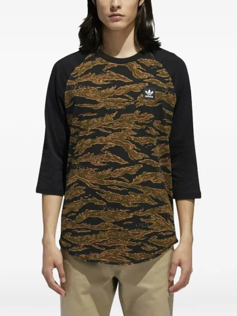 adidas camouflage-print raglan-sleeve T-shirt