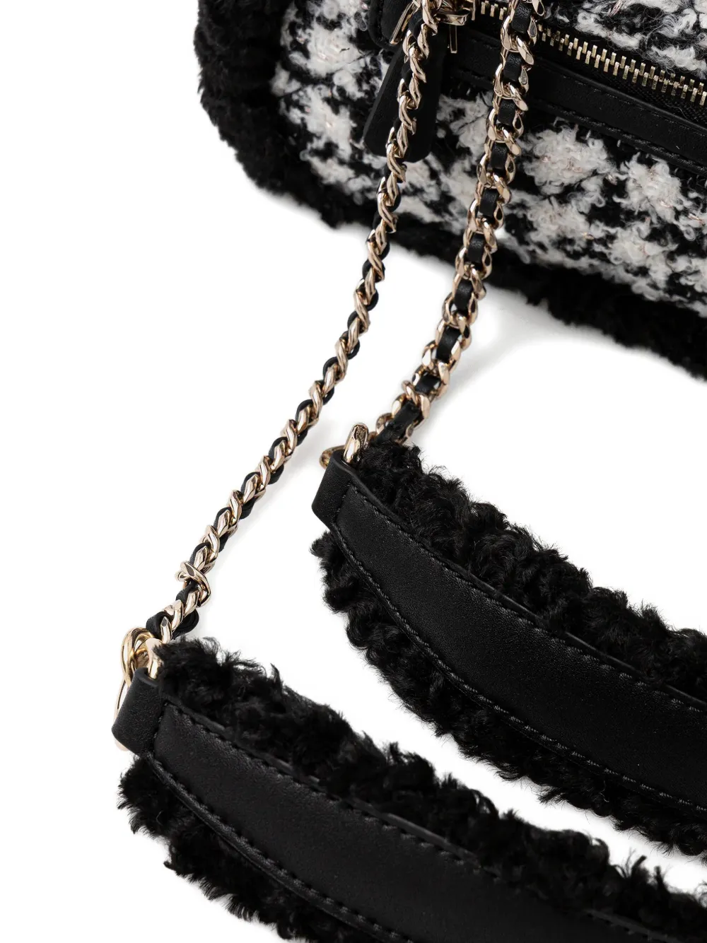 Quilted Houndstooth Chain Cross Body Bag