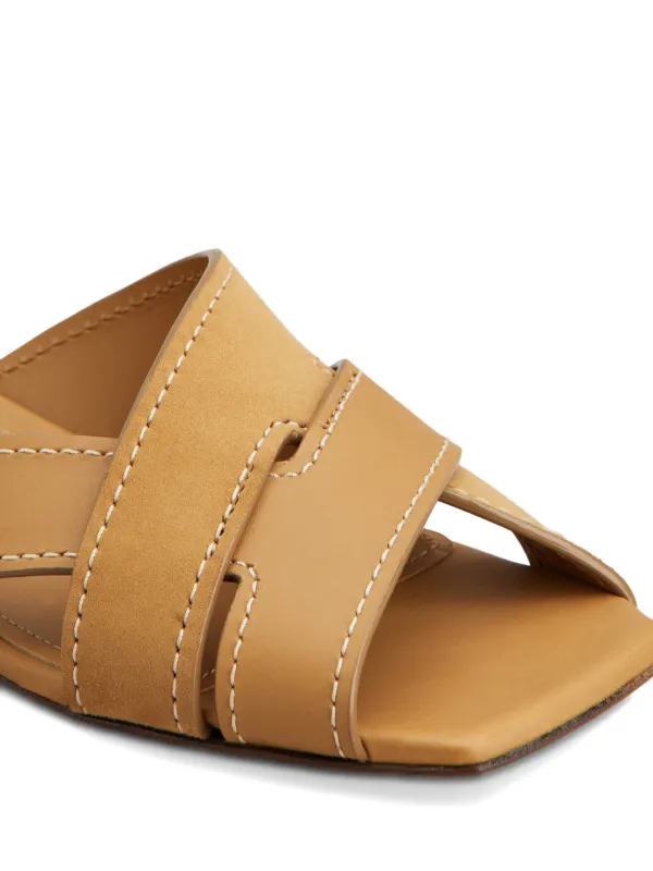 Tod's クロスストラップ サンダル | ブラウン | FARFETCH JP