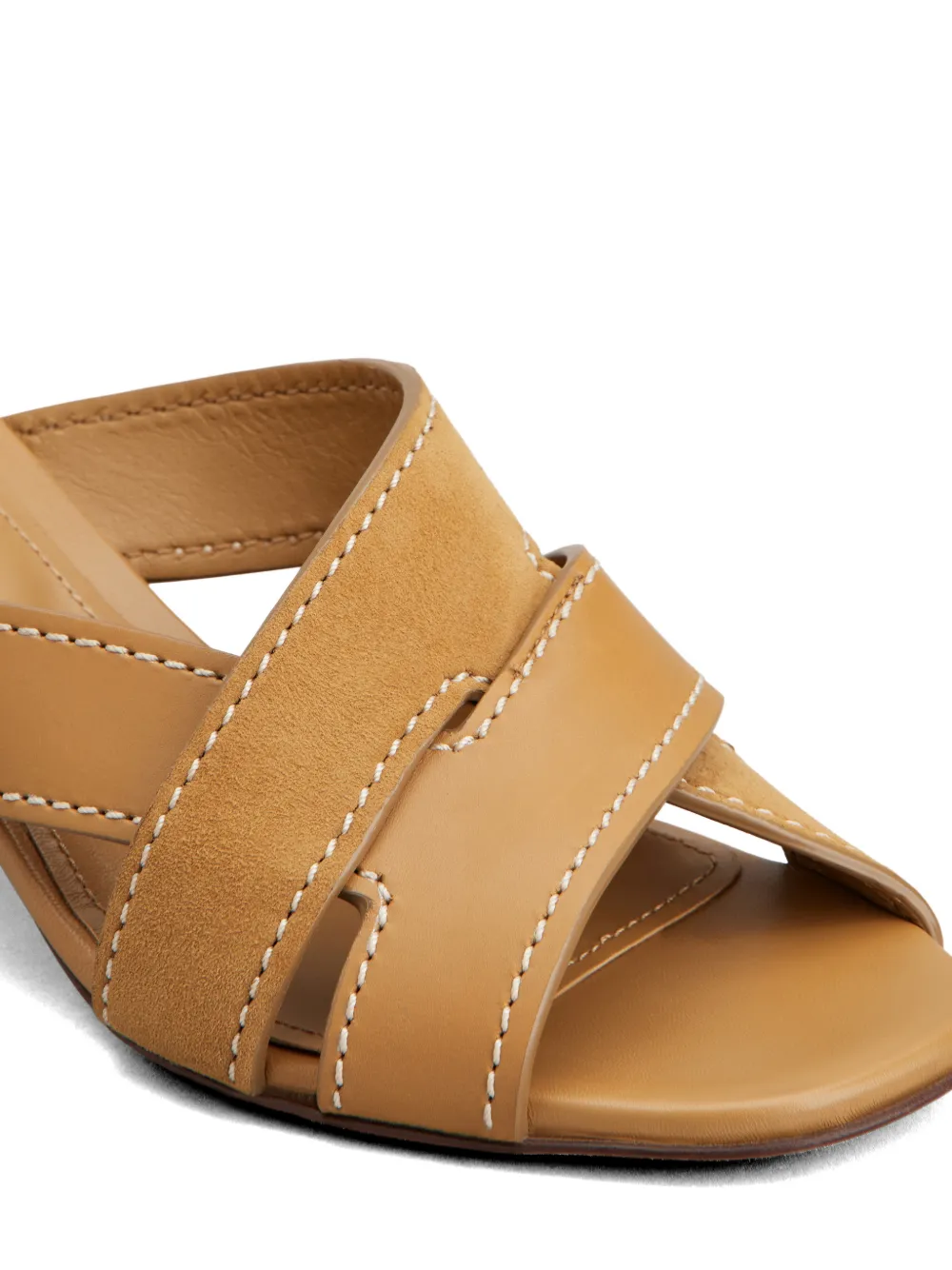 Tod's Sandalen met gekruiste bandjes Bruin