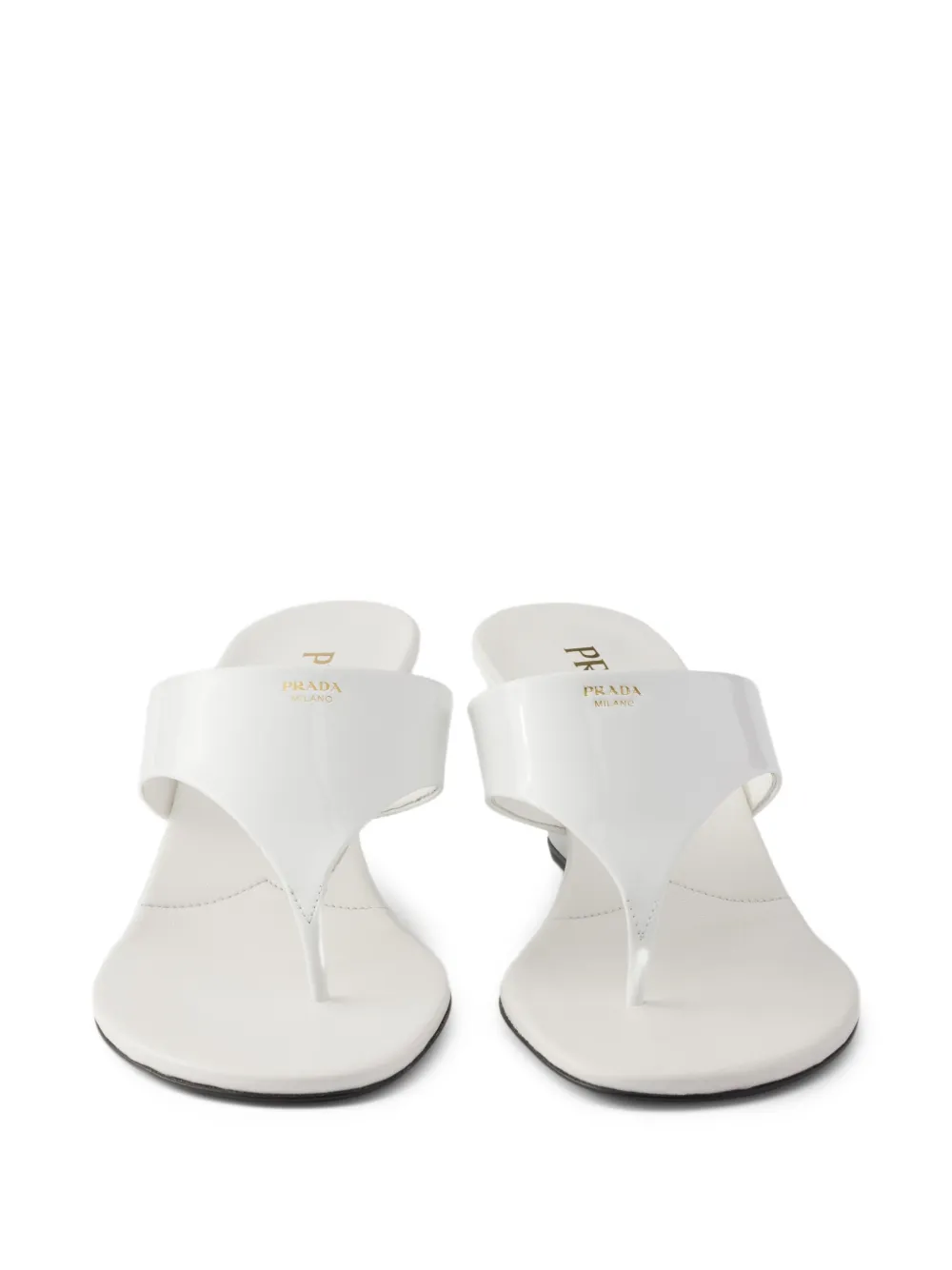 Prada Lakleren sandalen Wit