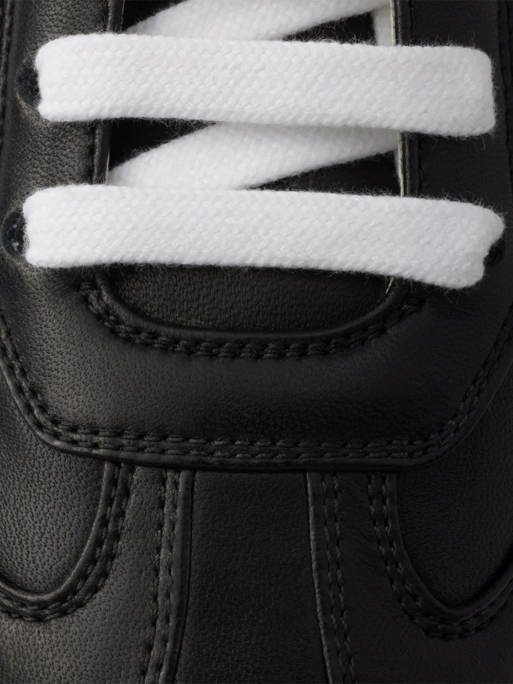 Prada Leren sneakers Zwart