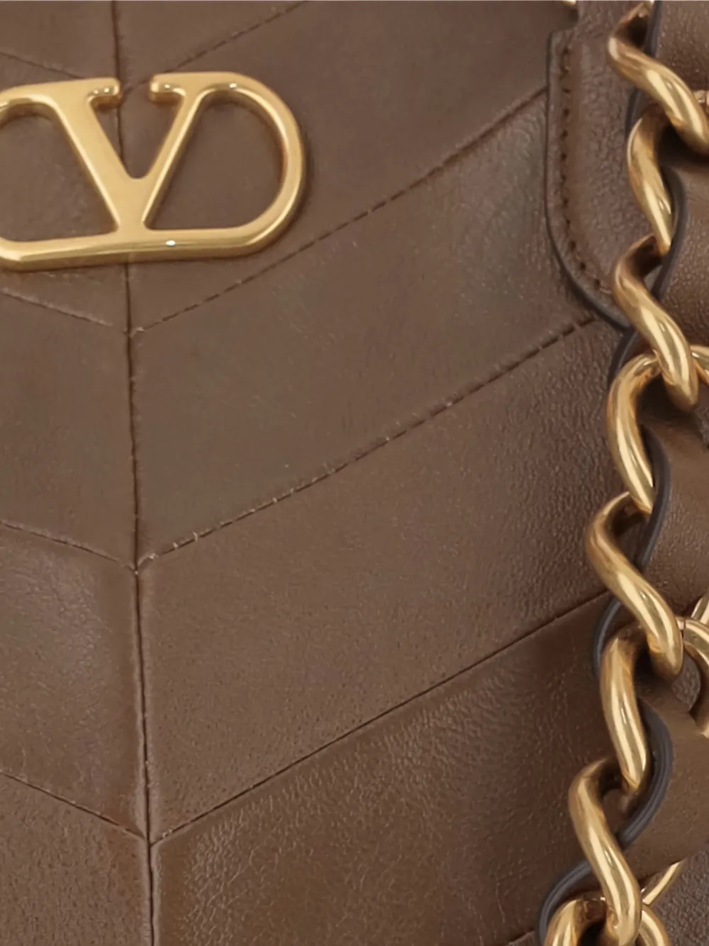 Valentino Garavani Leren shopper met chevron patchwork en ketting Bruin