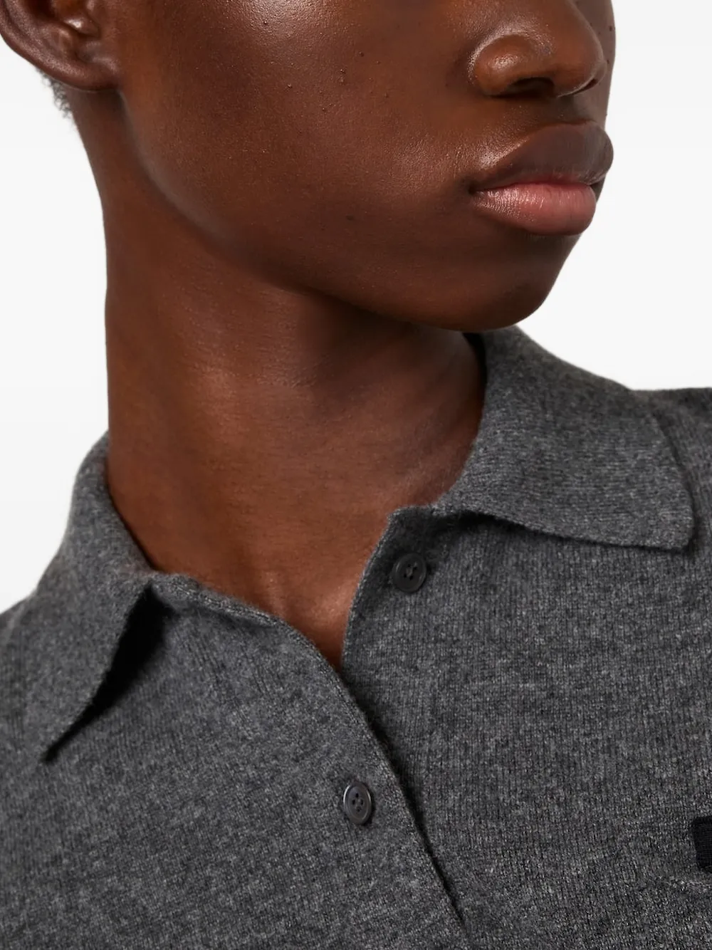 Miu Poloshirt met zak met knoop Grijs
