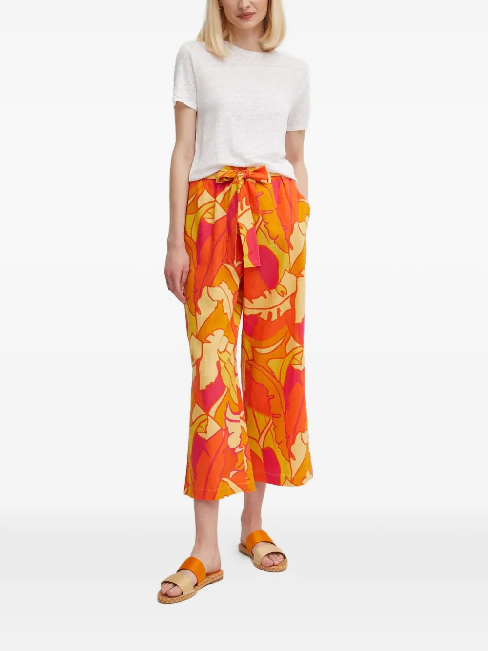 Joseph Ribkoff floral-pattern trousers | Cropped Pants | Image 2