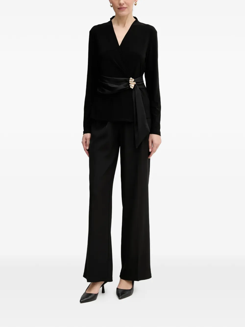 Joseph Ribkoff V-neck brooch blouse - Zwart