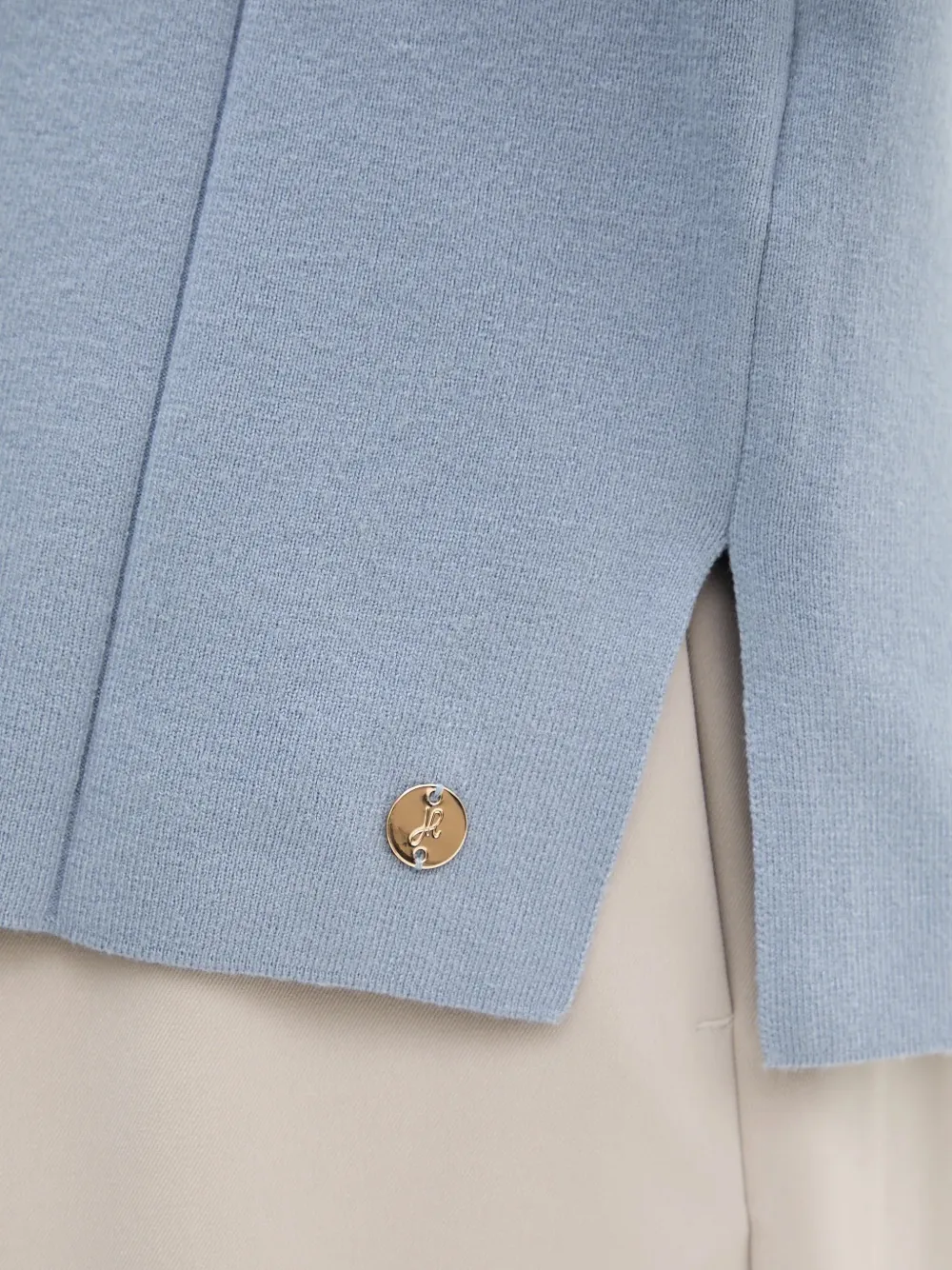 Joseph Ribkoff Trui met hoge hals en naaddetails Blauw