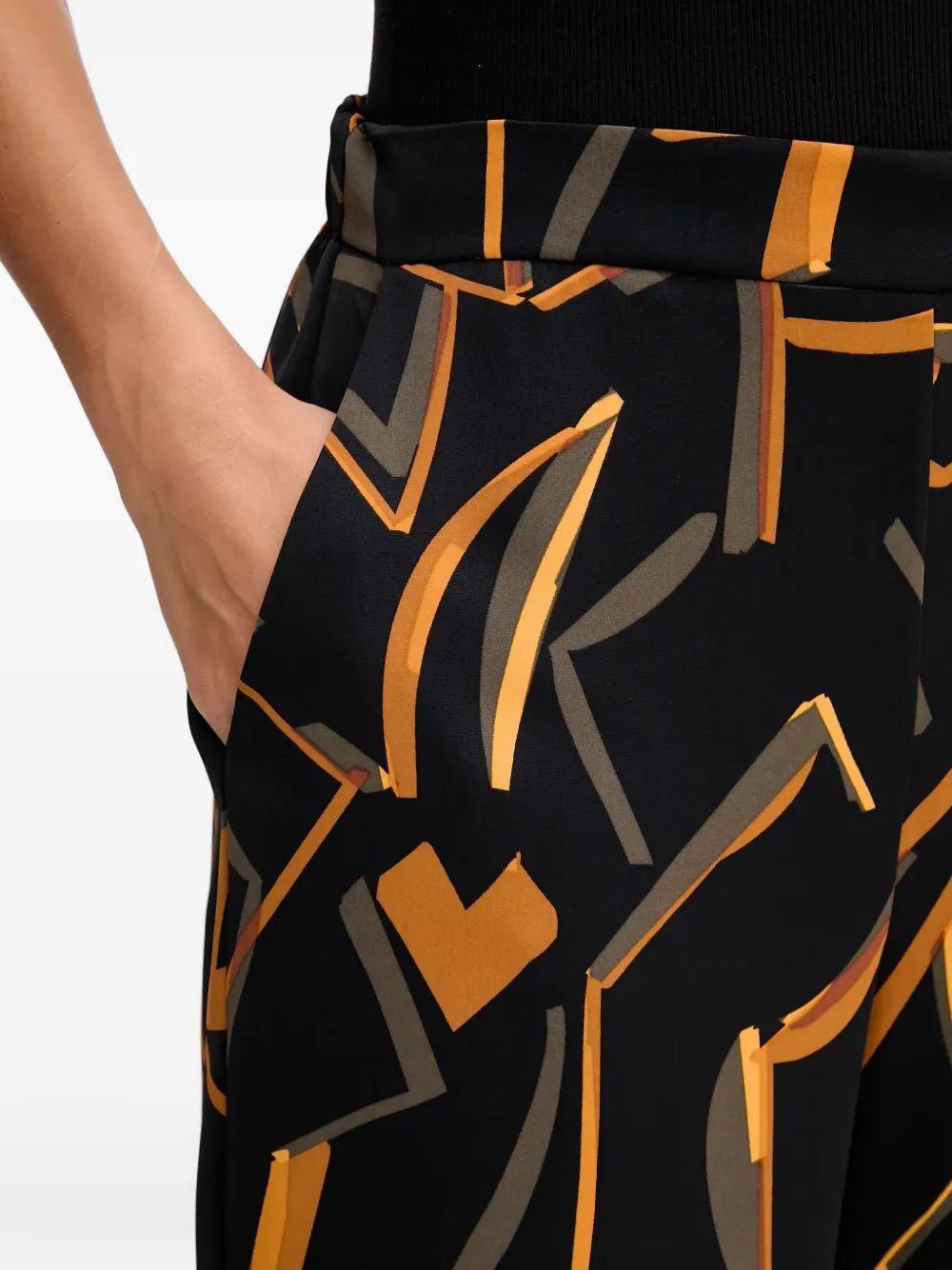 Joseph Ribkoff Broek met geometrisch patroon Zwart