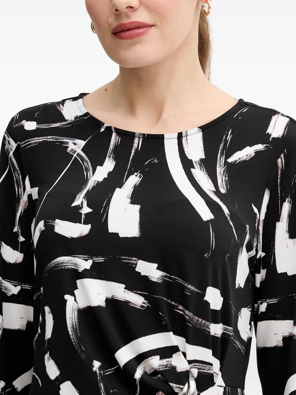 Joseph Ribkoff Top met grafische print en geknoopt detail Zwart