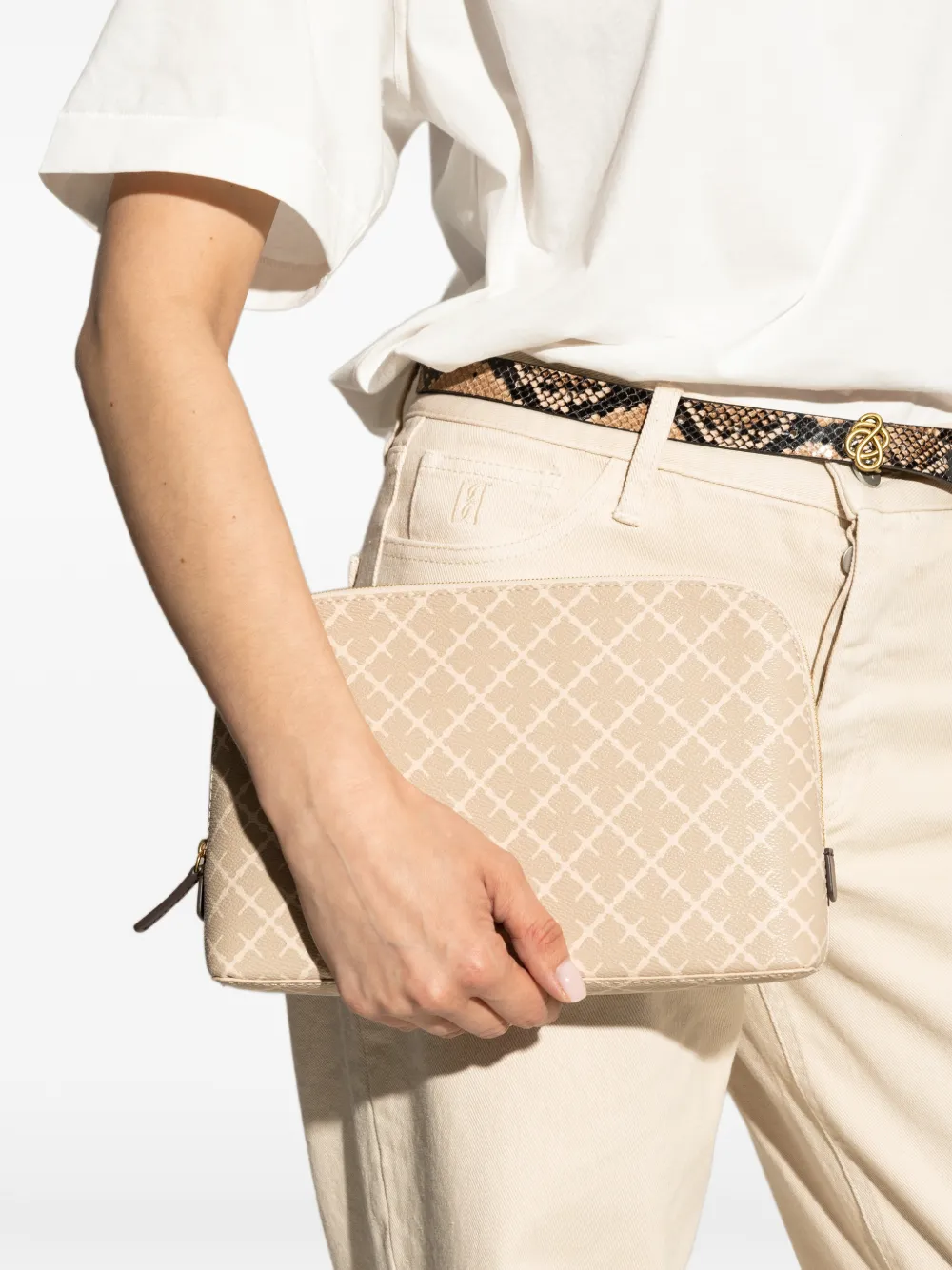 By Malene Birger Make-up tas met geometrisch patroon Beige