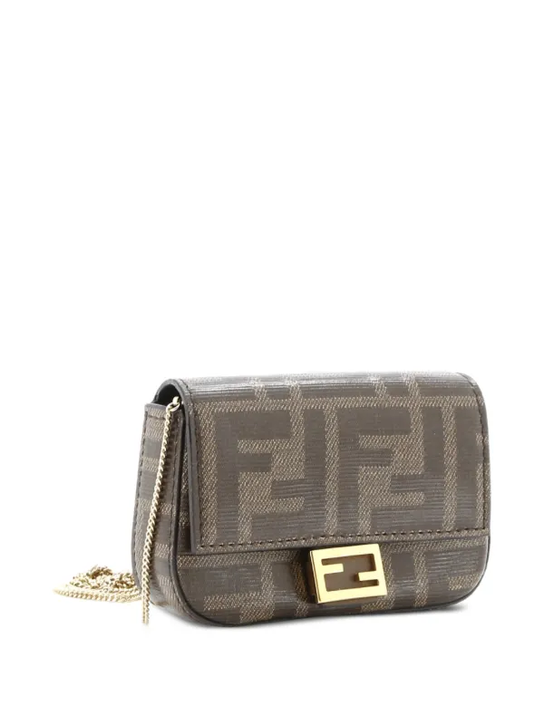 Fendi ナノバゲットチャーム　ズッカ柄　数回使用のみ Fendi ナノバゲットチャーム ズッカ柄 数回使用のみ Fendi フェンディ