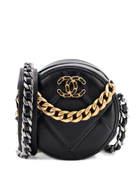 CHANEL Pre-Owned 19 Round with Chain Quilted Leather clutch bag