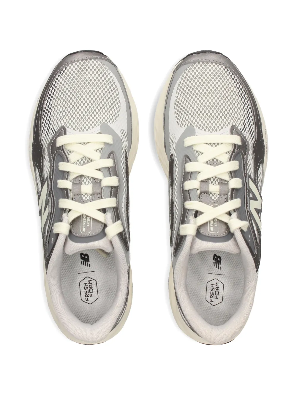 New Balance Fresh Foam Arishi v4 sneakers Grijs