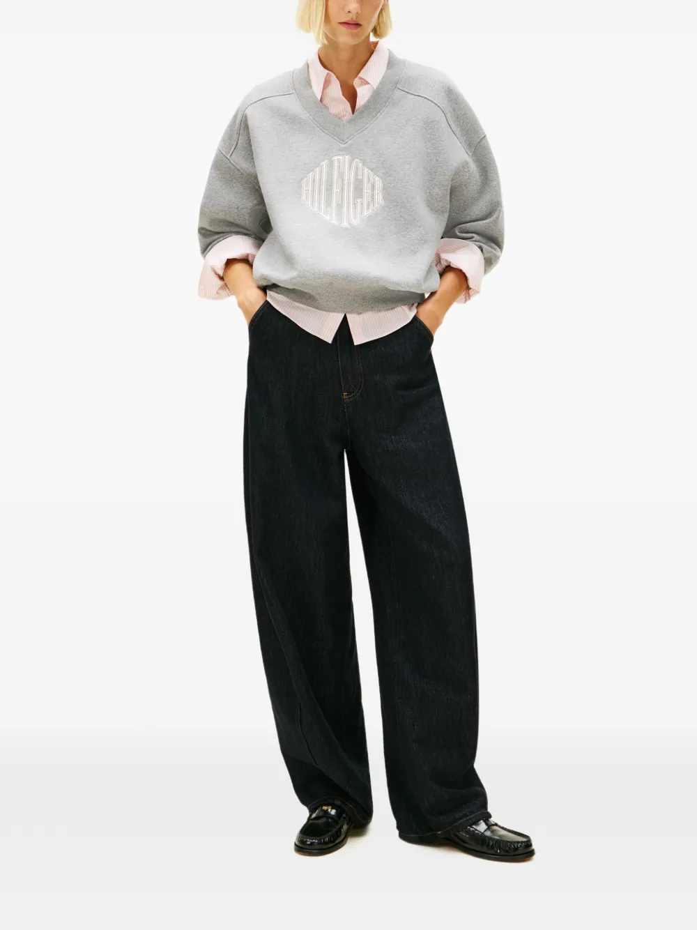  Tommy Hilfiger V-neck Logo Sweatshirt - Grey 