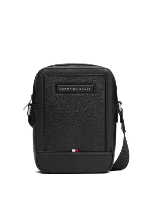 Tommy Hilfiger logo-plaque messenger bag