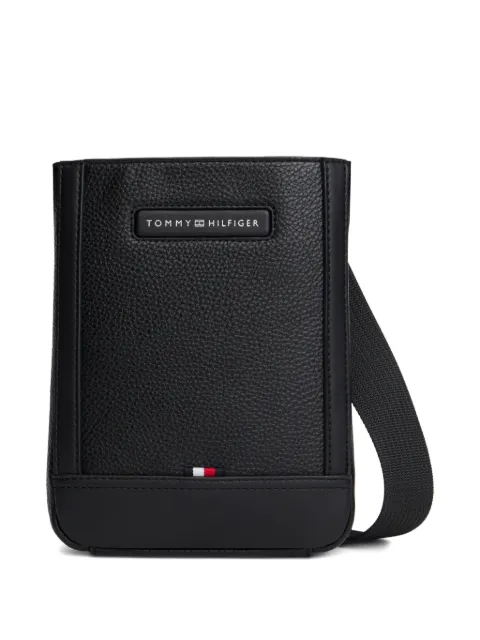 Tommy Hilfiger logo-plaque messenger bag