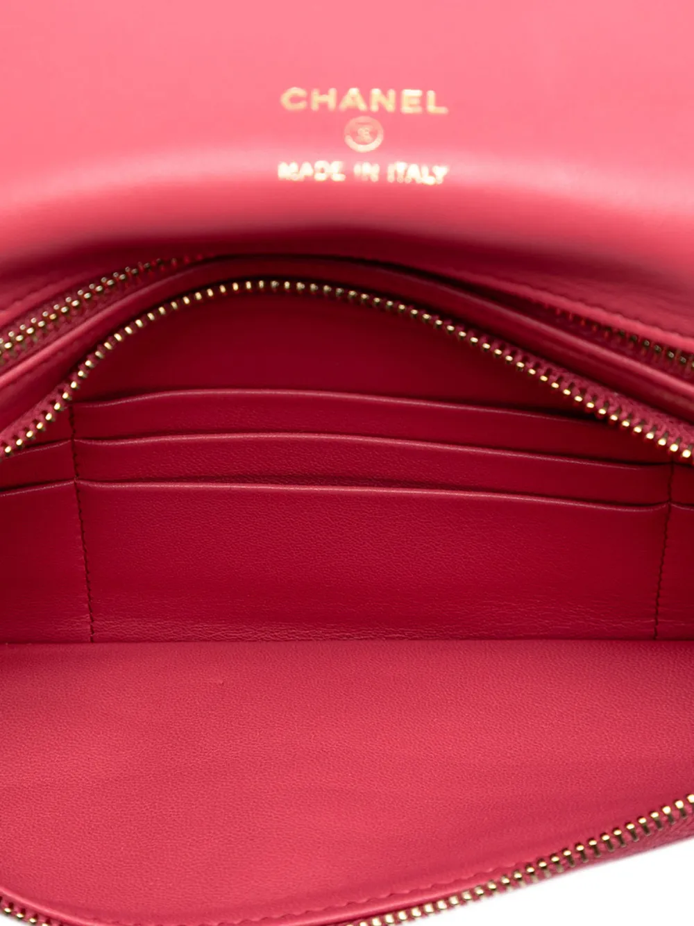 2019 Crumpled Calfskin 31 Clutch Bag