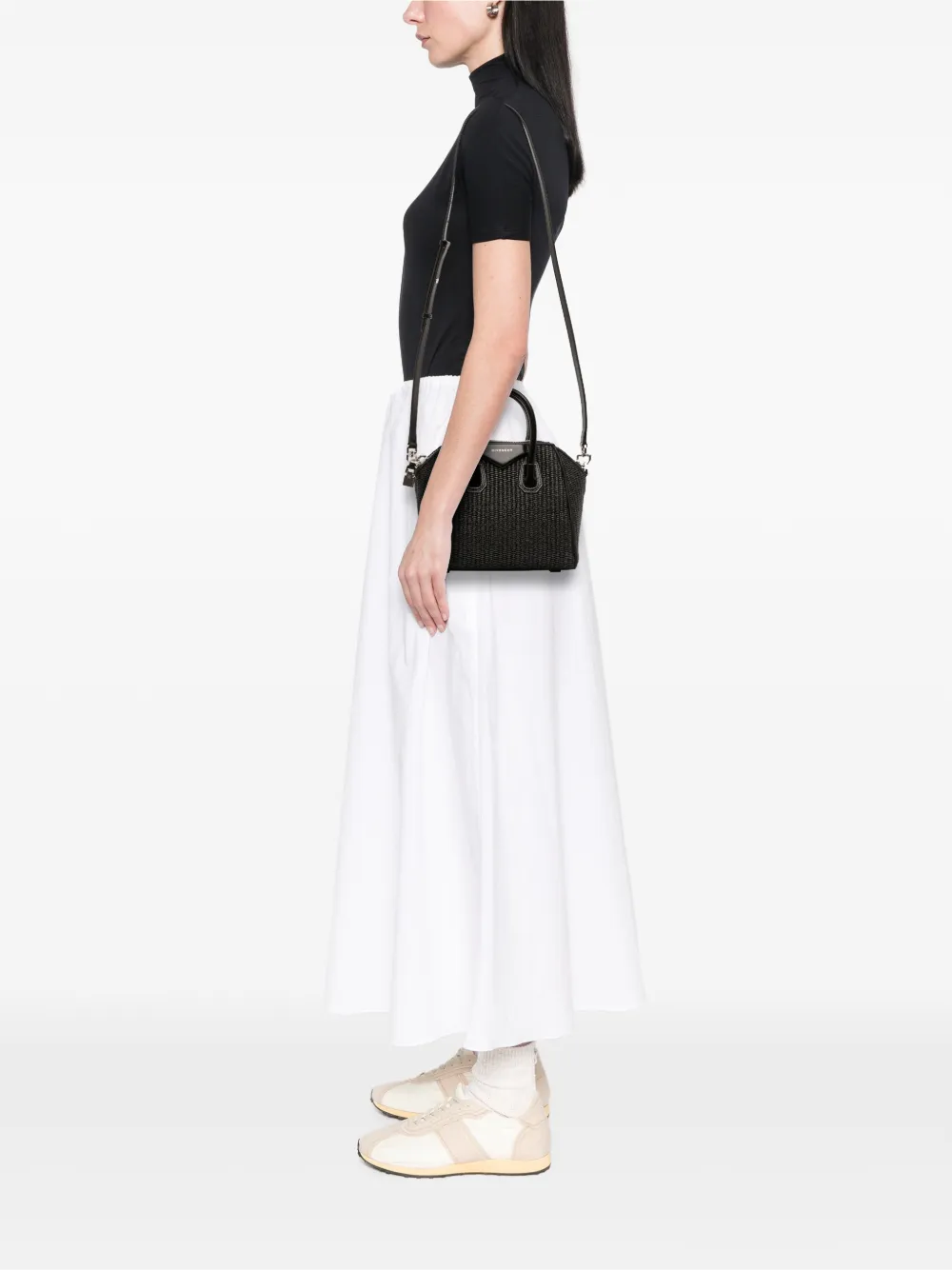 Givenchy Pre-Owned 2022 Mini Raffia Antigona satchel | Pre-Owned | Image 2