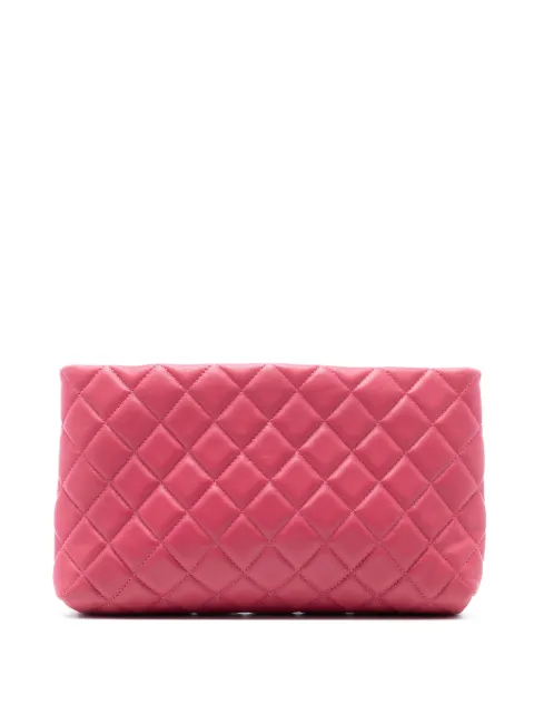 CHANEL Pre-Owned 2012 Quilted Lambskin Kiss Lock clutch bag