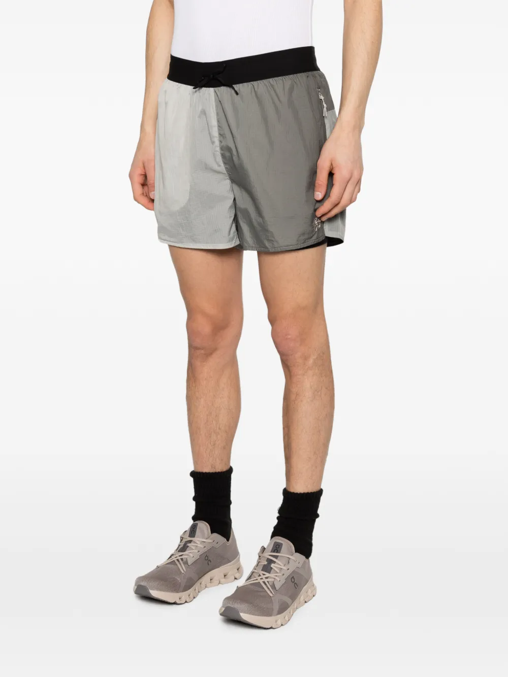 RC Outdoor Supply Griffith hardloopshorts Grijs