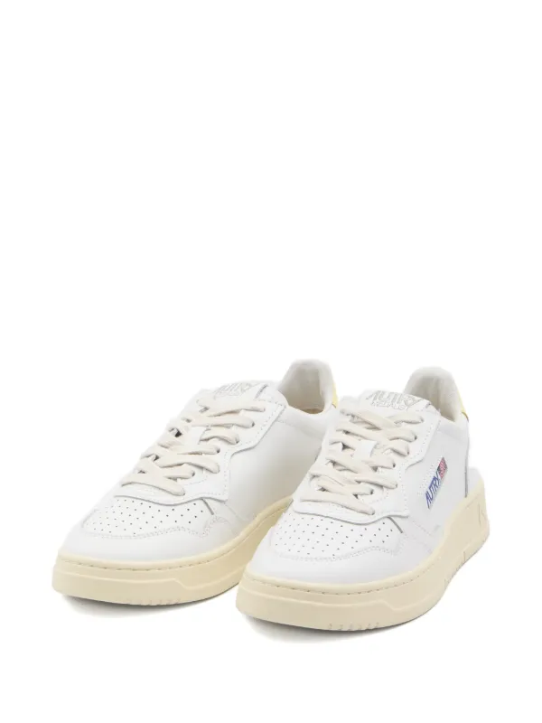 Autry Medalist Low Leather Sneakers | White | FARFETCH