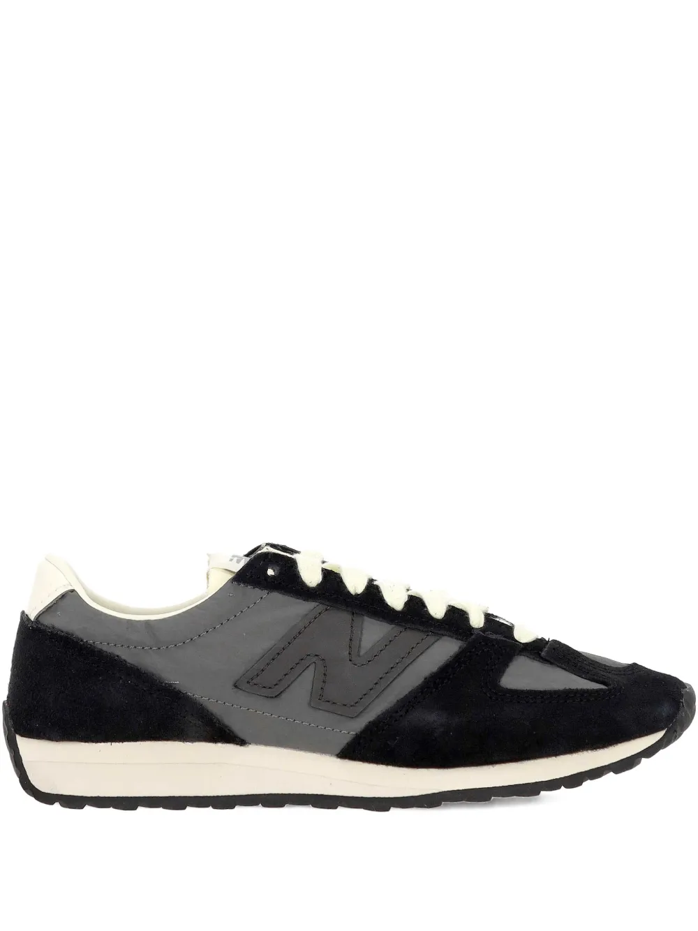 New Balance lace-up round-toe sneakers | Black | Image 1