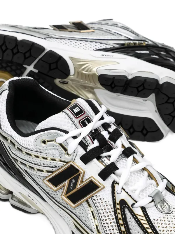New Balance logo-patch Sneakers | Grey | FARFETCH CA