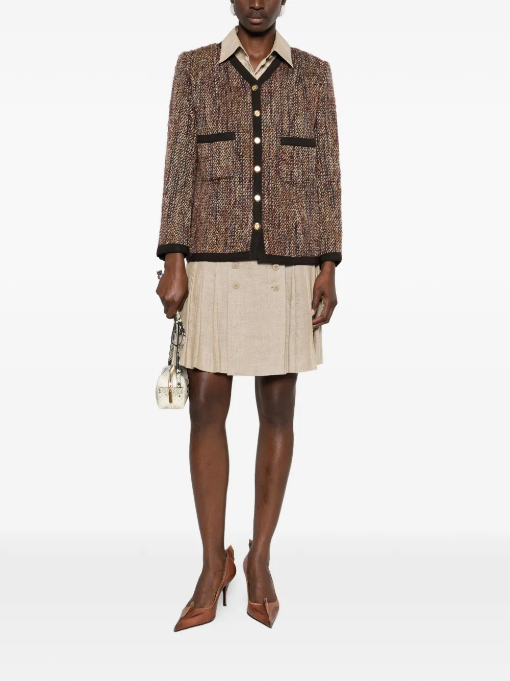 CHANEL Pre-Owned 1990s pleated button mini skirt - Beige