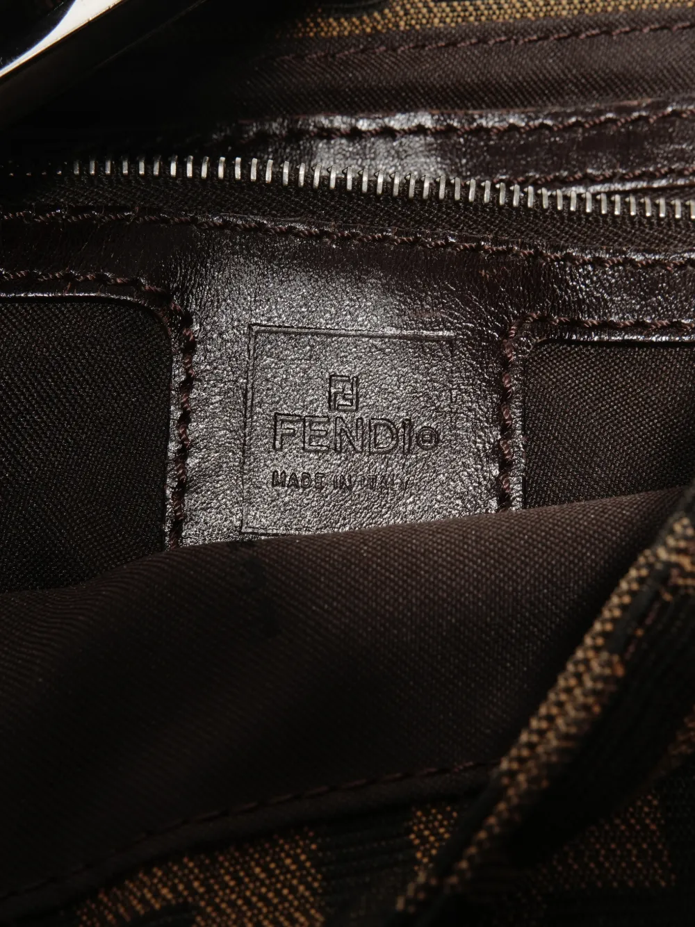 1990-2000s Mamma Baguette Shoulder Bag
