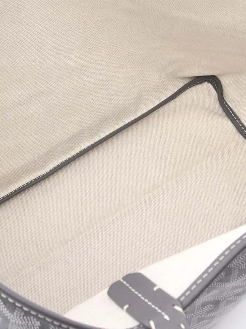 Pre-owned Goyard 2010-2025 Ine Saint Louis Pm Tote Bag In Gray