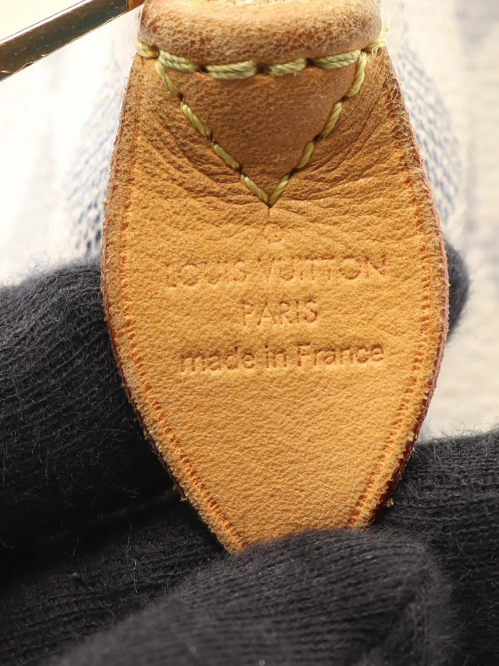 Pre-owned Louis Vuitton 2009 Damier Azur Totally Pm Tote Bag In White