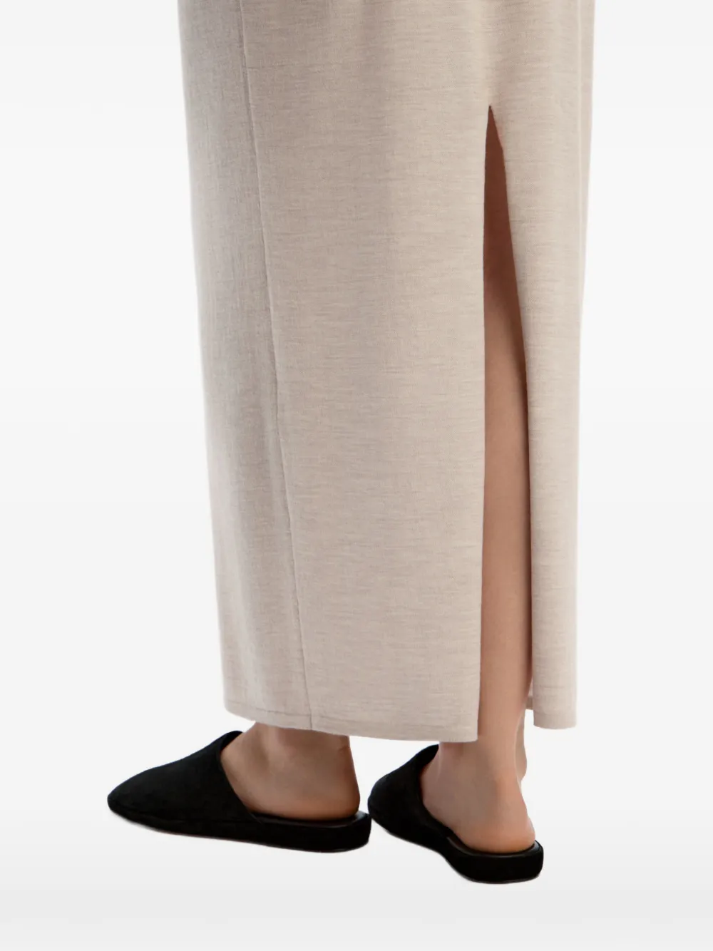 12 STOREEZ Gebreide rok met split Beige