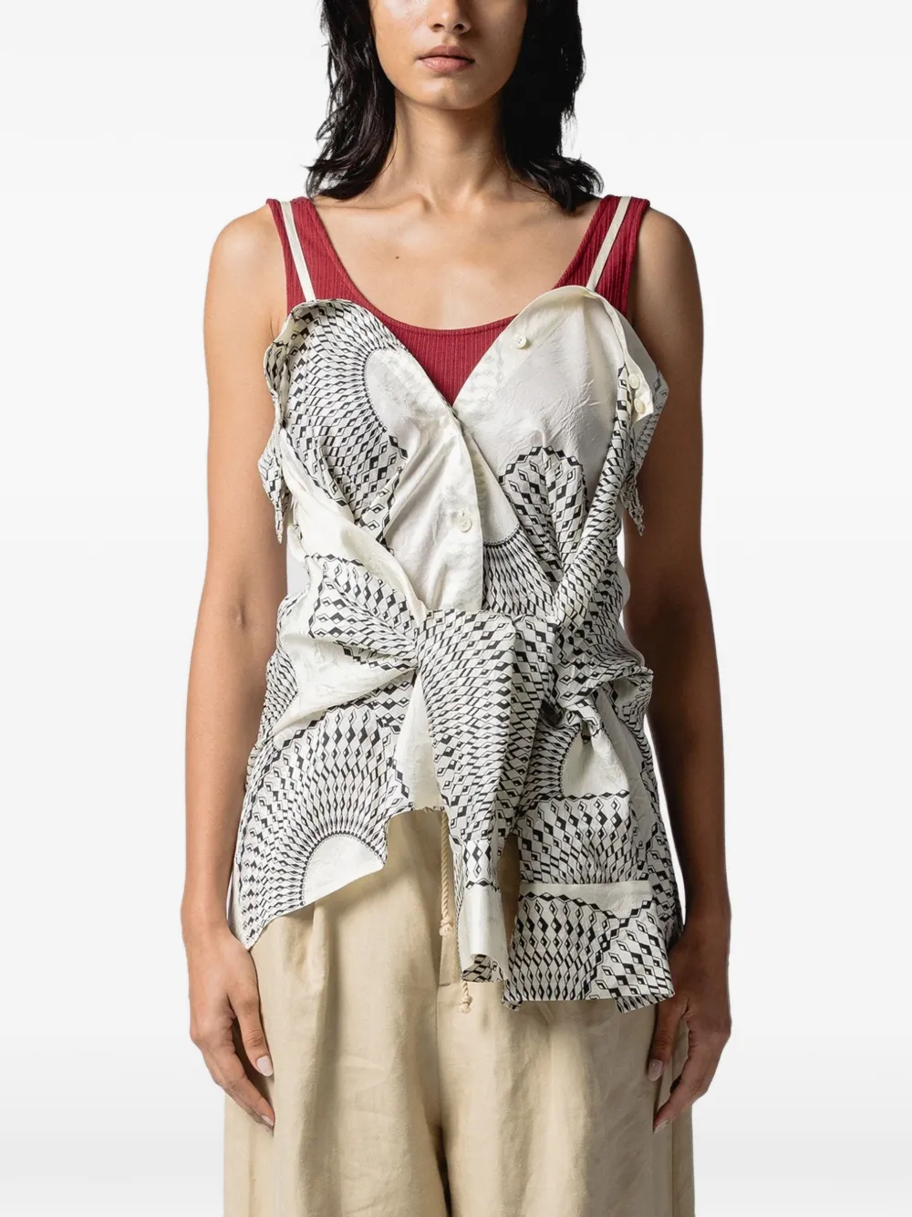 Muller Of Yoshiokubo graphic-print tie-fastening top - Nero
