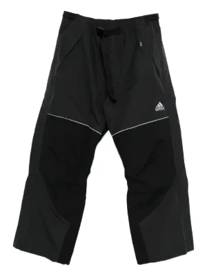 Nike ACG カーゴパンツ | ブラック | FARFETCH JP
