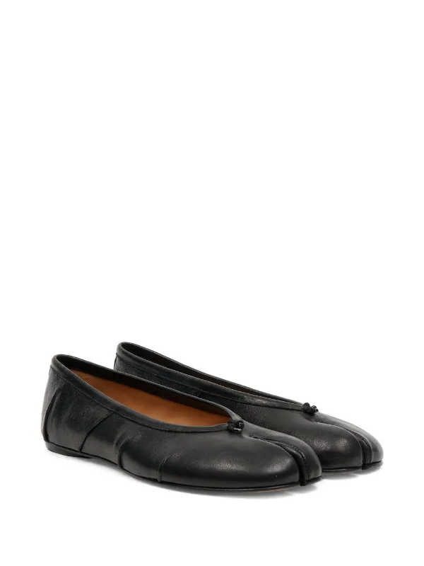 Maison Margiela Tabi Knotted Ballet Flats | Black | FARFETCH