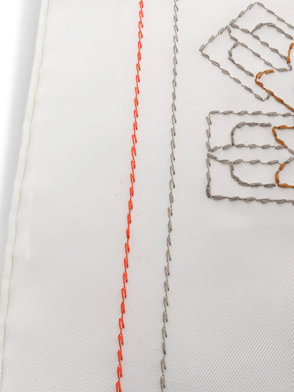 Hermès Pre-Owned 2020s Ex-Libris Les Sangles embroidered scarf | Image 2