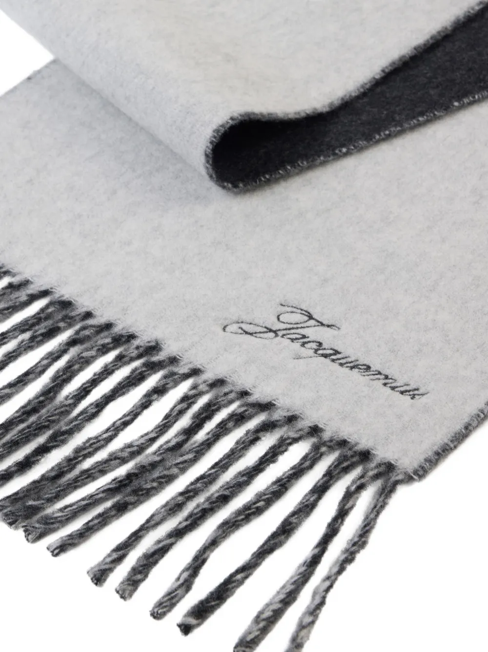 Jacquemus Atelier fringed scarf | Men | Image 2