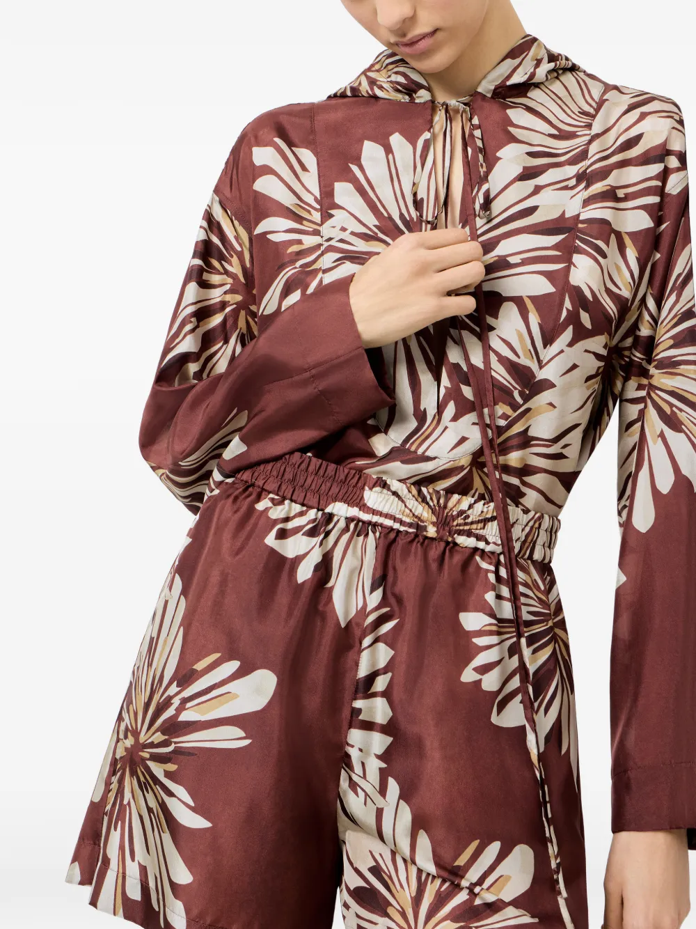 Brunello Cucinelli Zijden blouse met capuchon en bloemenprint Rood